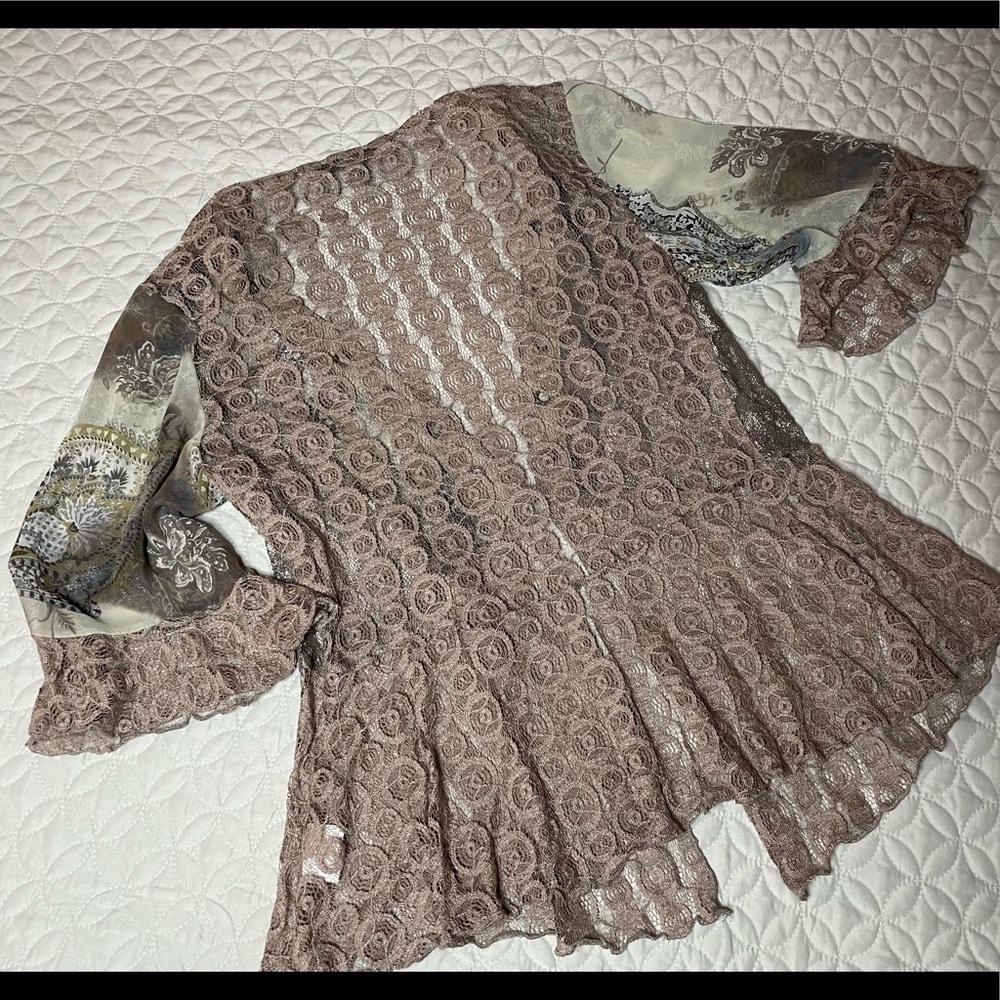 Womens blouse - Picture 14 of 14